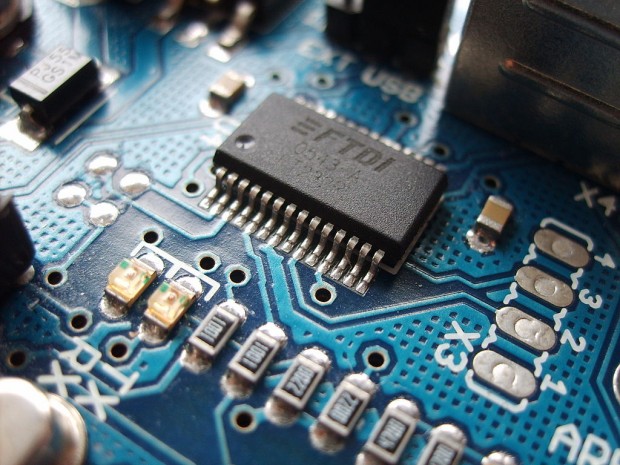 electronica-620×465